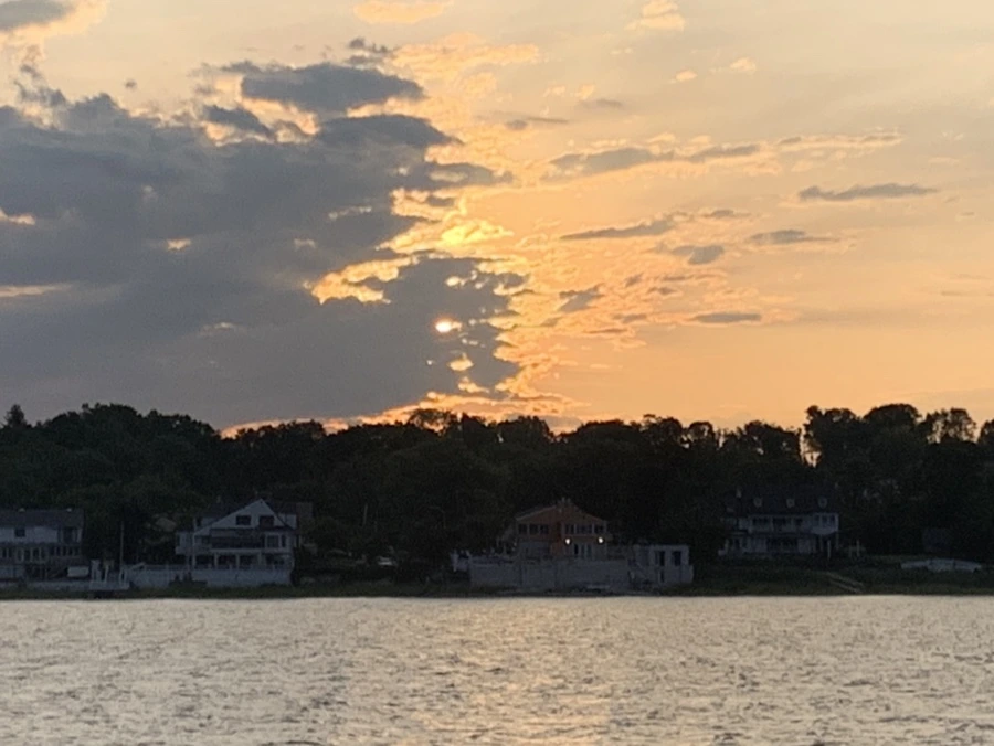 IMG_1772.jpg?type=w966