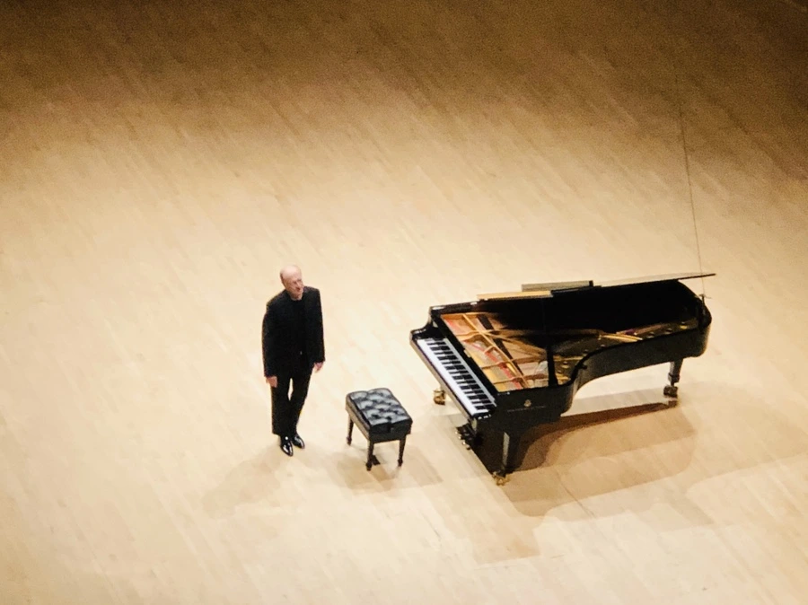 IMG_1525.jpg?type=w966