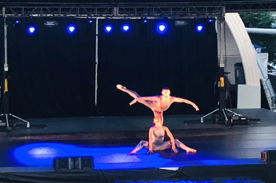 IMG_8385.jpg?type=w966