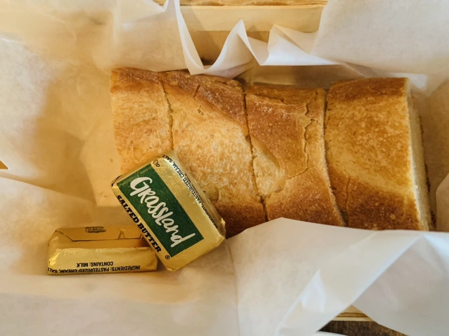 IMG_4838.jpg?type=w966