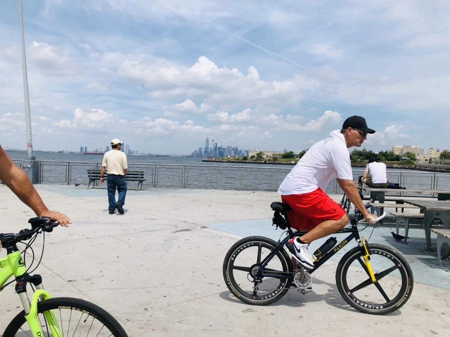 IMG_7858.jpg?type=w966