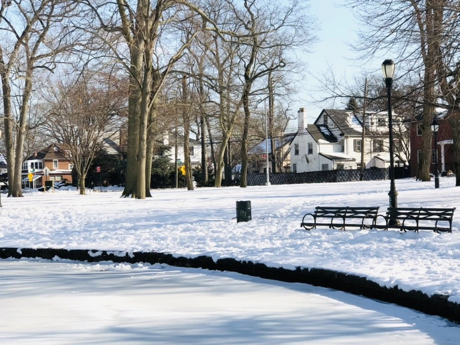 F1MVkvUr_i0hryIZfuZlPBuBDgg