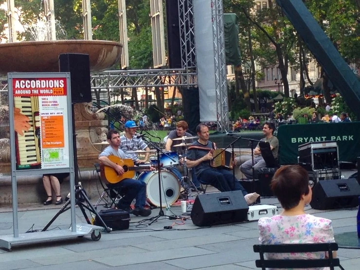 RH275UusY8DMsLxDVaCNmn2ch_I