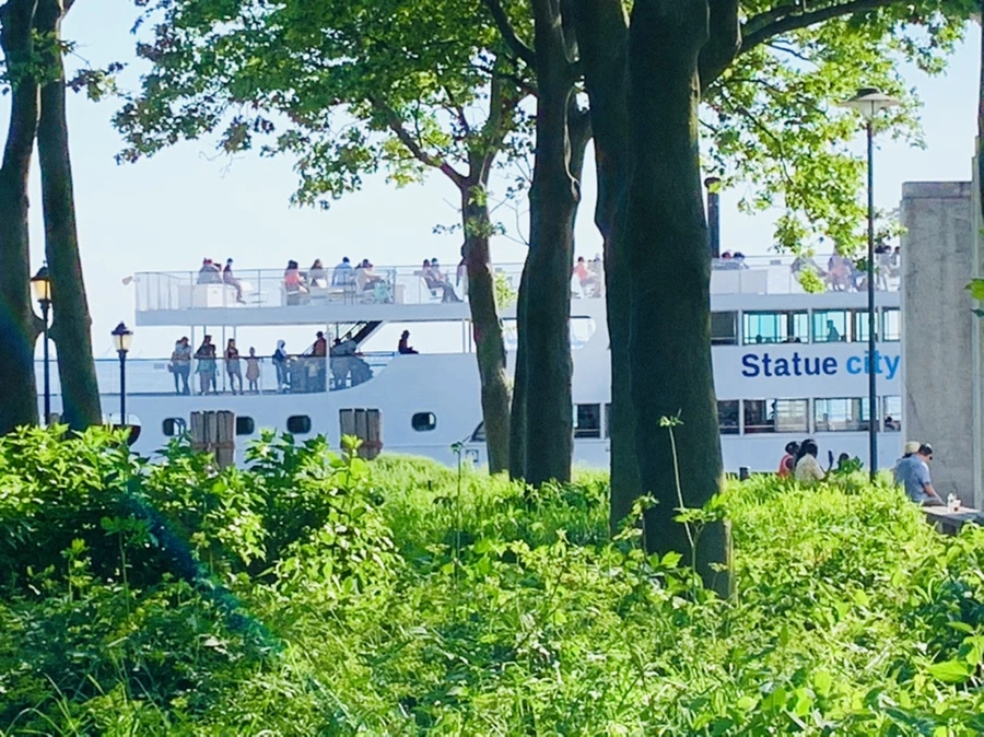 IMG_1152.jpg?type=w966