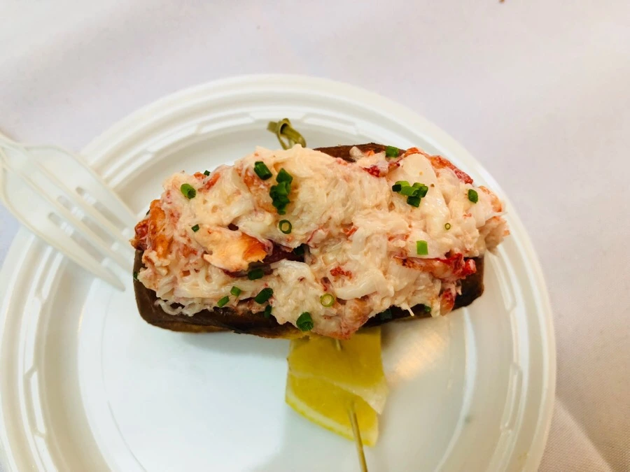 IMG_7033.jpg?type=w966