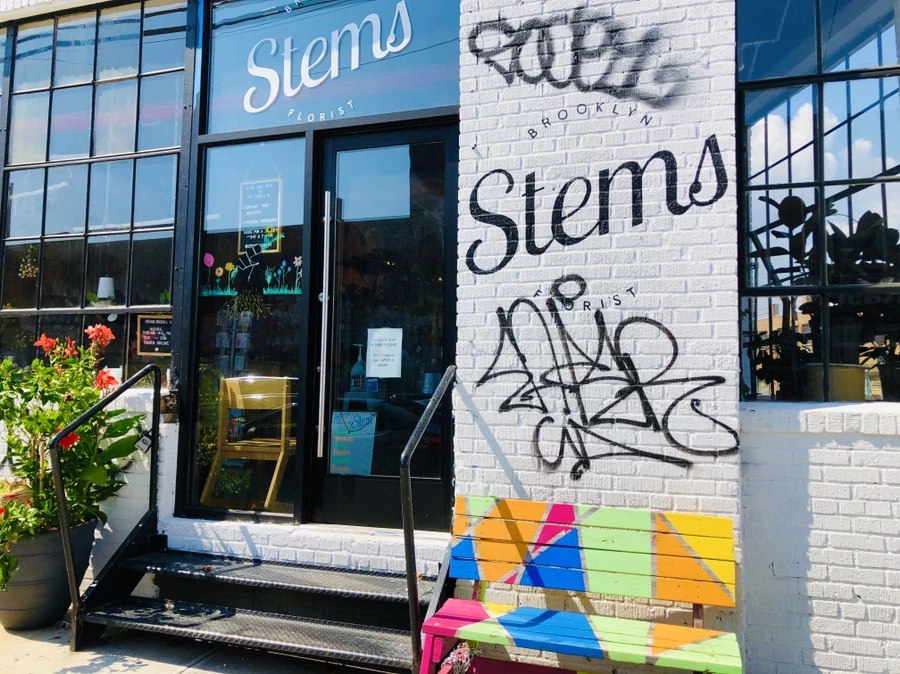 IMG_6544.jpg?type=w966