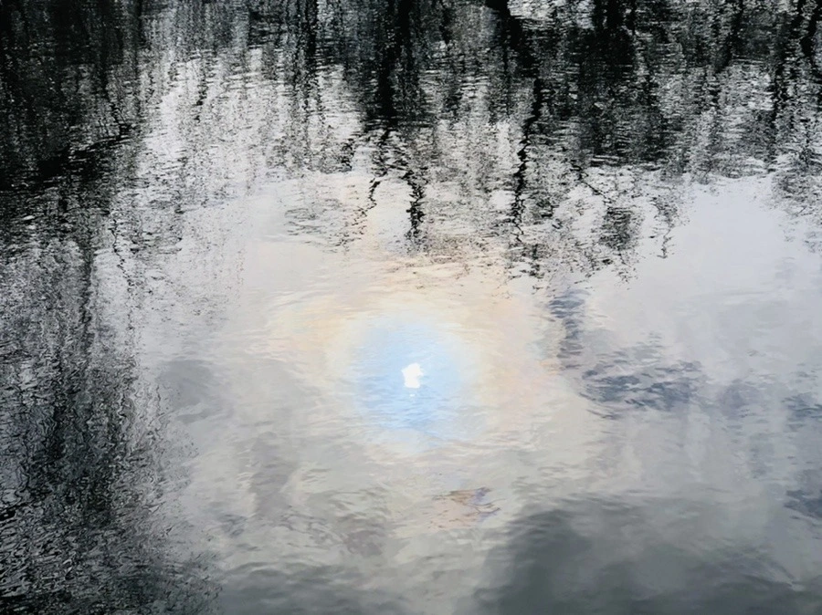 hBIJ9K_djxSnUCC3sYoHJq9vVK4