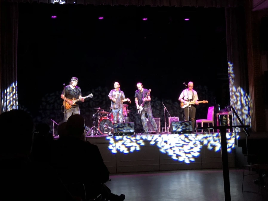 IMG_1172.jpg?type=w966