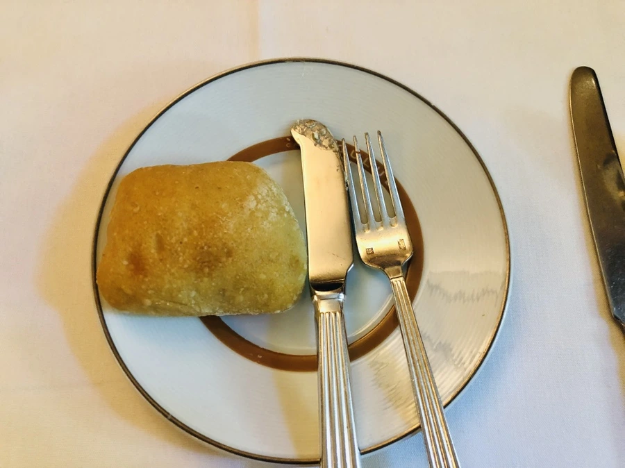 IMG_7688.jpg?type=w966