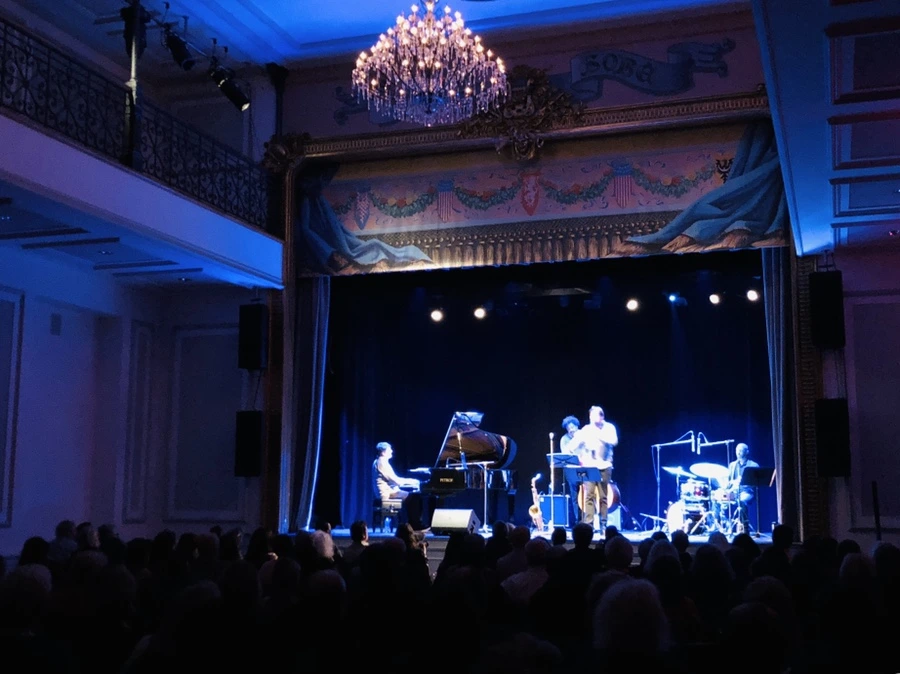 IMG_9620.jpg?type=w966