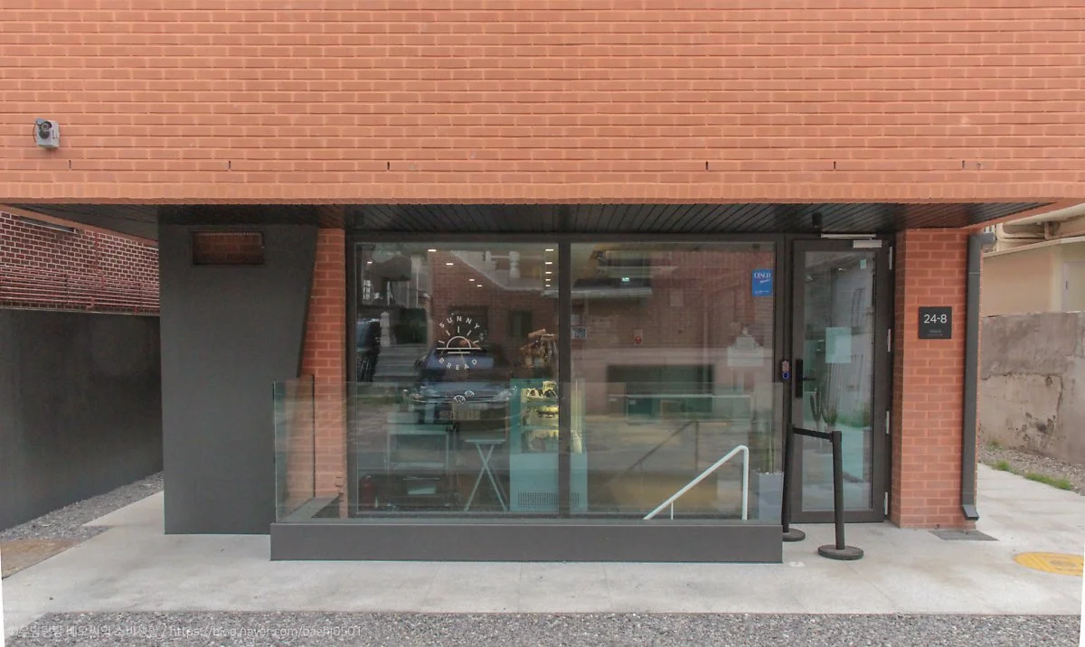 %EB%B9%84%EA%B1%B4%EB%94%94%EC%A0%80%ED%8A%B8_%281%29.jpg?type=w1200