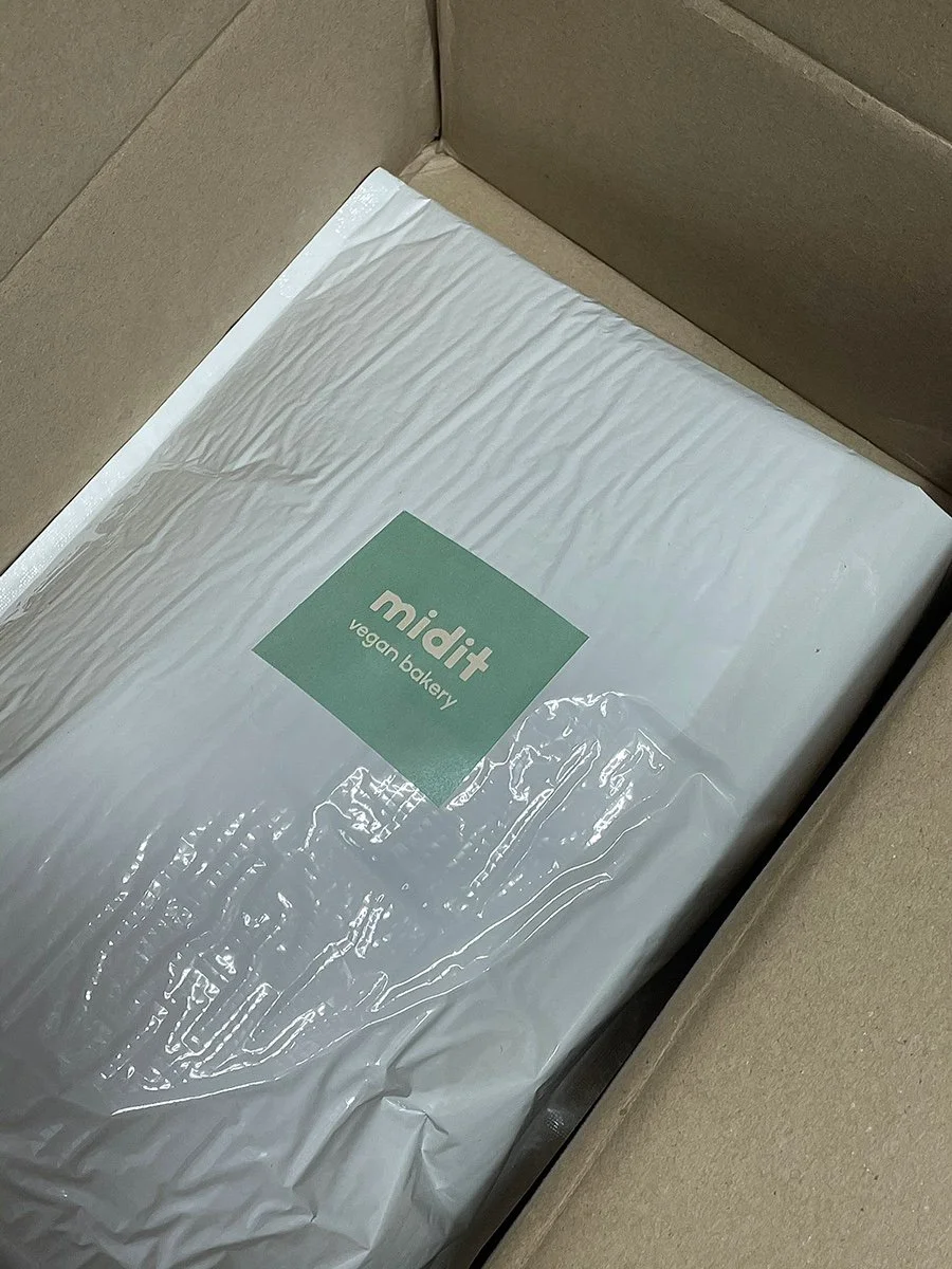 %EB%B9%84%EA%B1%B4_%282%29.jpg?type=w1200