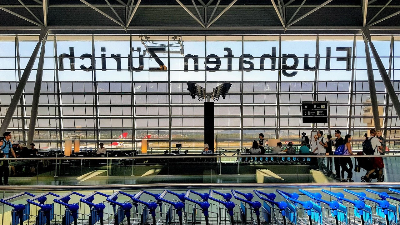 L8XjvU5r7o2QLObeggbDtom6z8Q