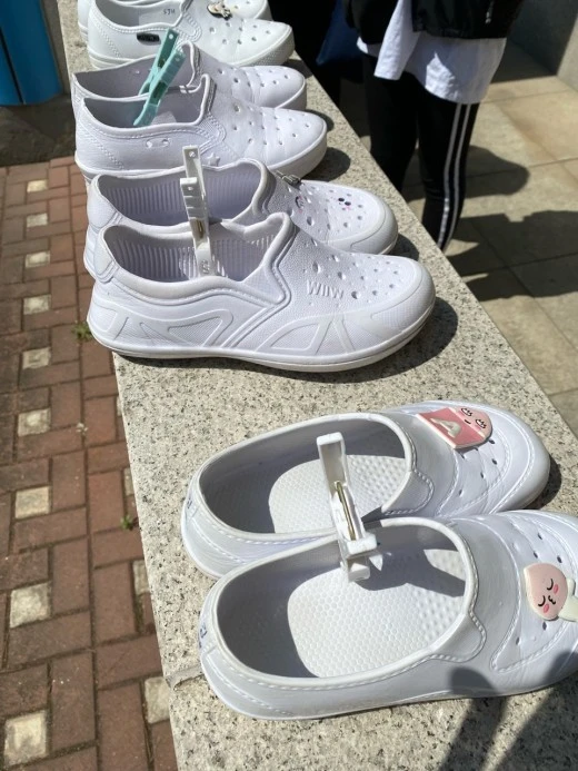 0_1b2Ud018svc1l3nzip917d45_uj1eq5.jpg?type=w520