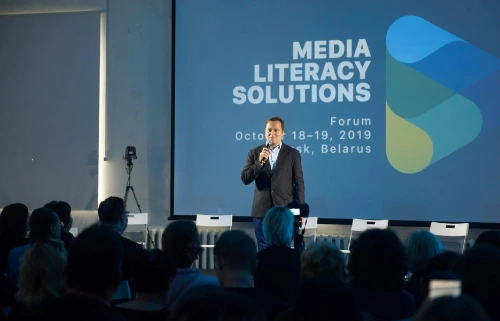 %EB%AF%B8%EB%94%94%EC%96%B4_%EB%A6%AC%ED%84%B0%EB%9F%AC%EC%8B%9C_%EC%84%B8%EB%AF%B8%EB%82%98_DCN_Global.jpg?type=w1