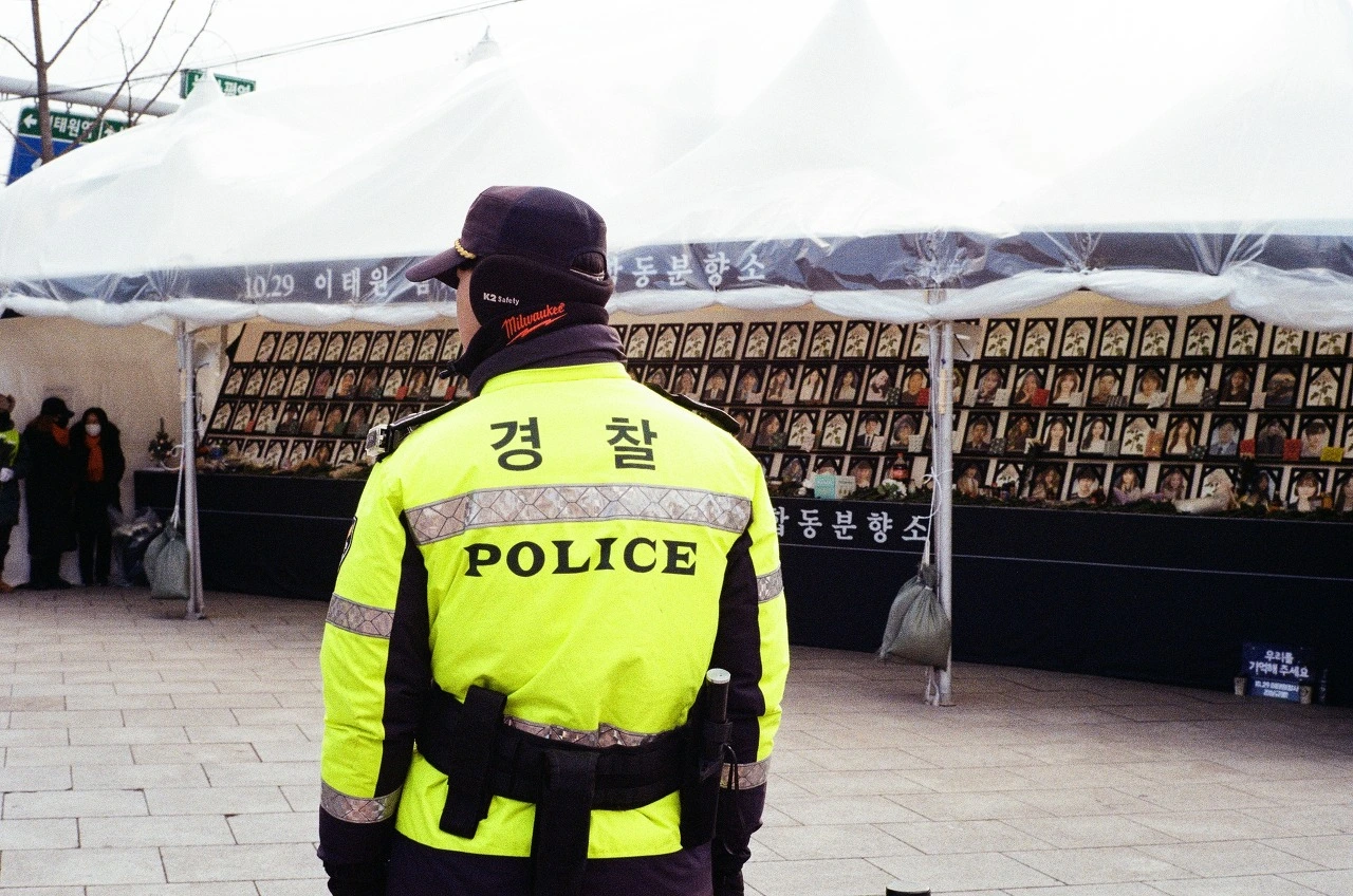 10. 누구를 위한 중립?.jpeg