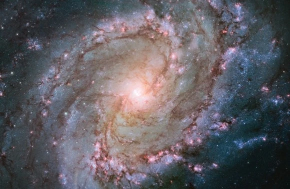 southern_pinwheel_galaxy_barred_spiral_galaxy_stars_m83_hubble_telescope_view_space_cosmos_constellation_hydra-1048682.jpg?type=w580