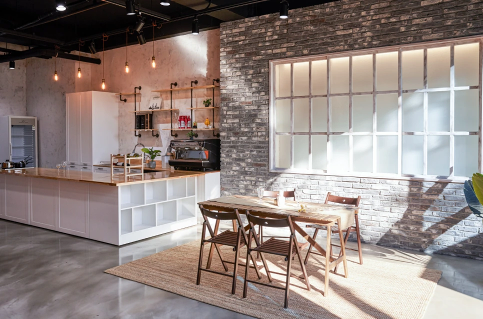 %EC%B9%B41.png?type=w966