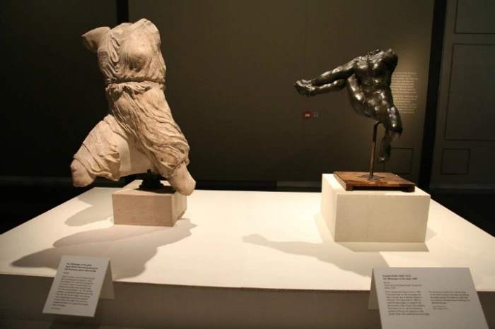 997E22405B3BDAF40E6AC1