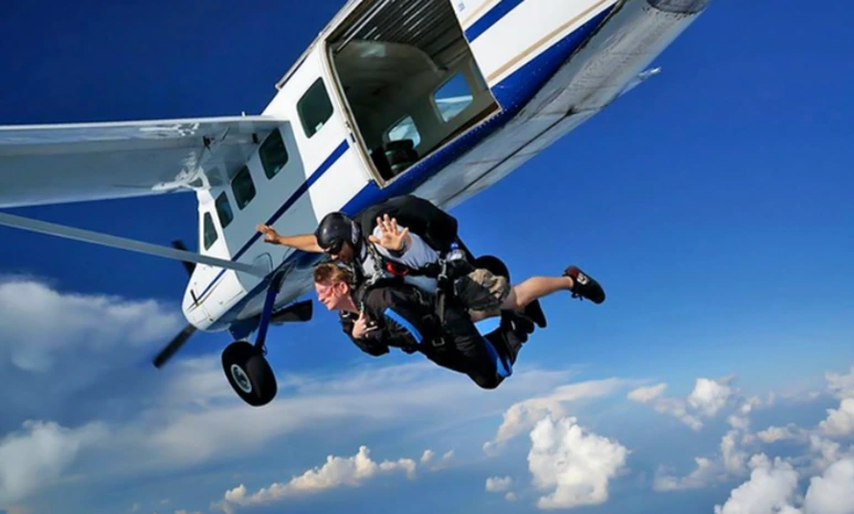 %EC%8A%A4%EC%B9%B4%EC%9D%B4%EB%8B%A4%EC%9D%B4%EB%B9%99.PNG?type=w773