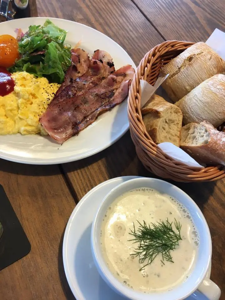 Pier-H-Table-1.jpg?zoom=1.25&resize=700%2C933