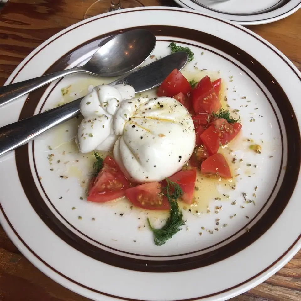 %EC%B9%98%EC%A6%88%EC%8A%A4%ED%83%A0%EB%93%9C-2.jpg?zoom=1.25&amp;resize=700%2C700