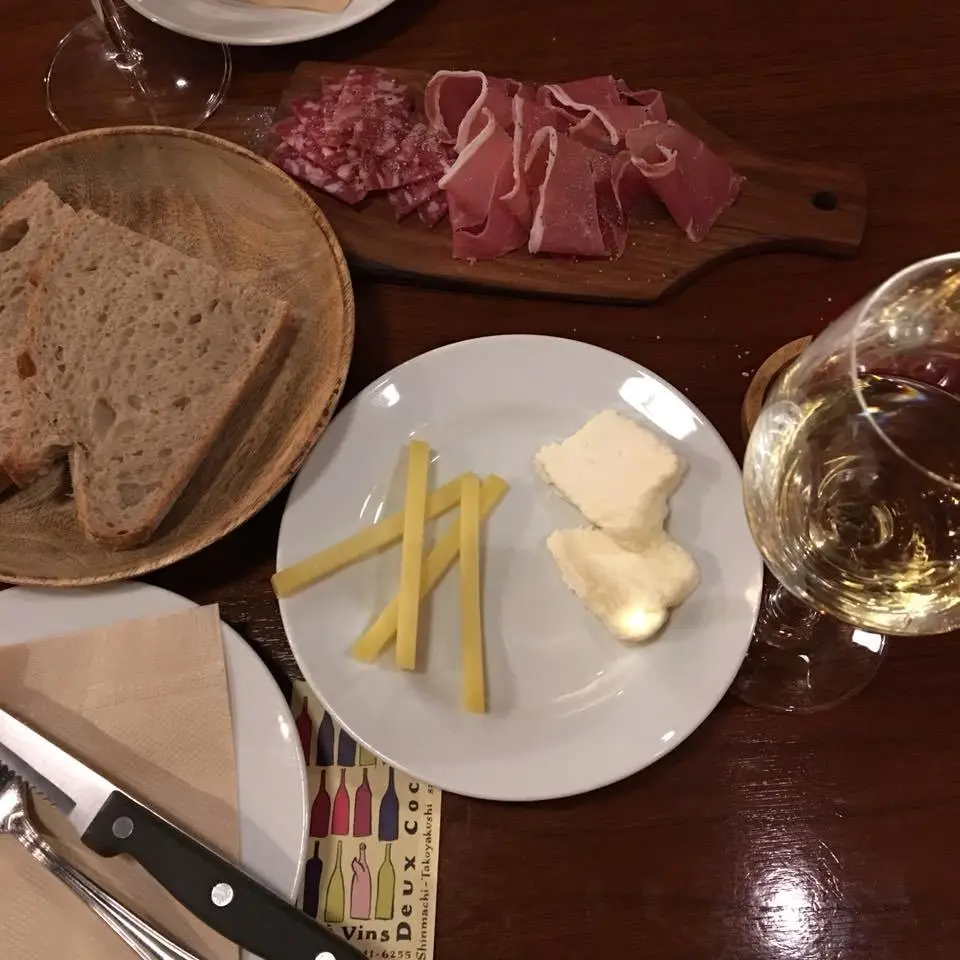 %EB%91%90-%EC%BD%94%EC%88%91-1.jpg?zoom=1.25&amp;resize=700%2C700