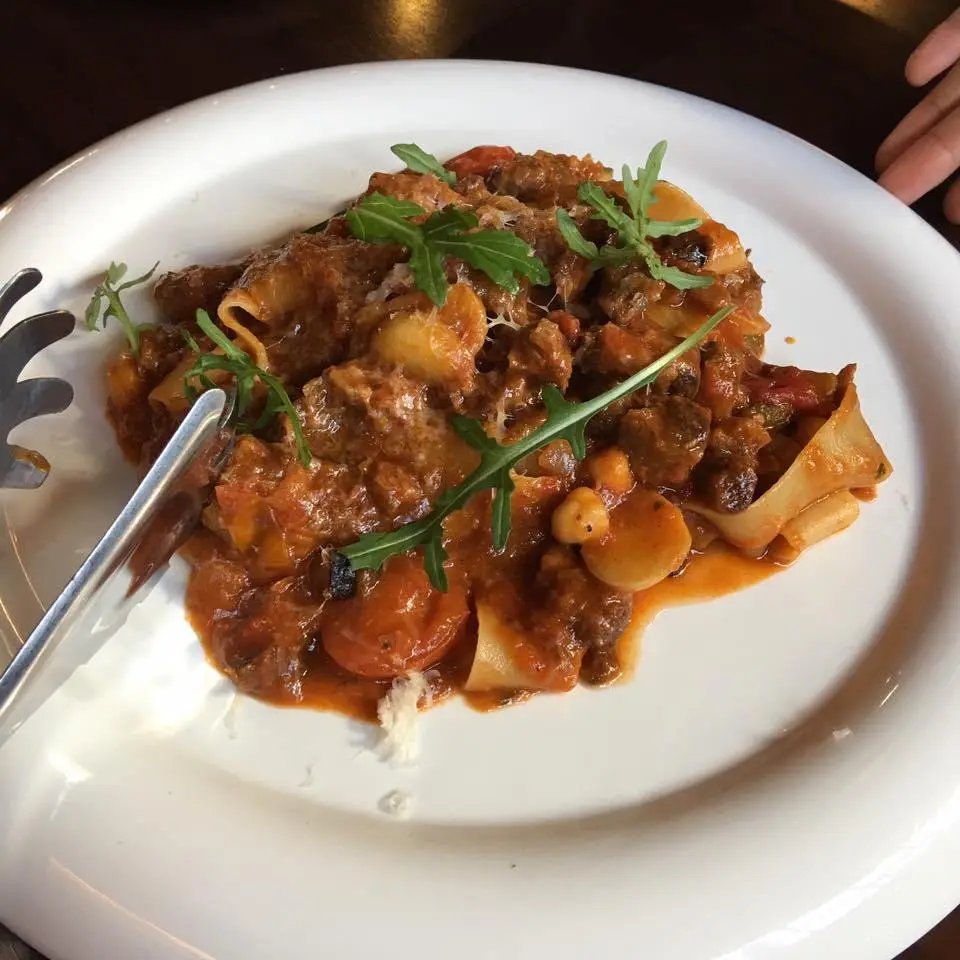 %EC%95%84%EB%B0%A9%EB%AE%A4%EC%A0%9C-2.jpg?zoom=1.25&amp;resize=700%2C700