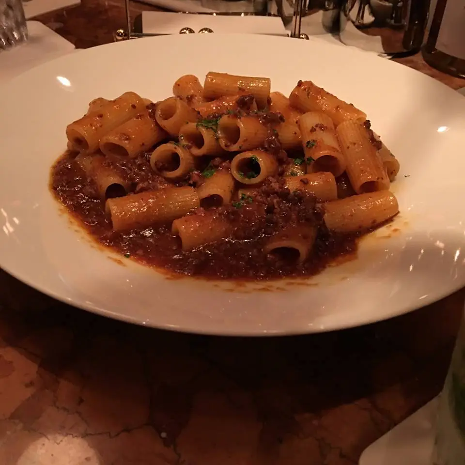 WindsorPoloBar-4.jpg?zoom=1.25&amp;resize=700%2C700