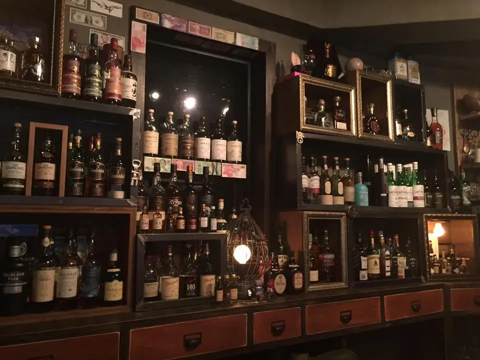 %EB%B0%94Bar-23.jpg?zoom=1.25&amp;resize=700%2C525