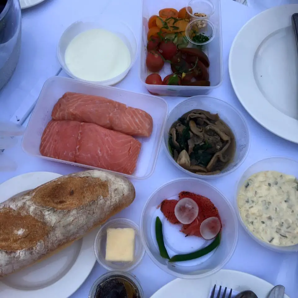 %EB%94%94%EB%84%A4-%EC%95%99-%EB%B8%94%EB%9E%91-3.jpg?zoom=1.25&amp;resize=700%2C700