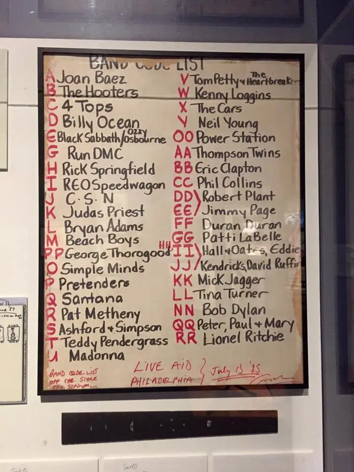 %ED%81%B4%EB%A6%AC%EB%B8%8C%EB%9E%9C%EB%93%9C.jpg?zoom=1.25&amp;w=700