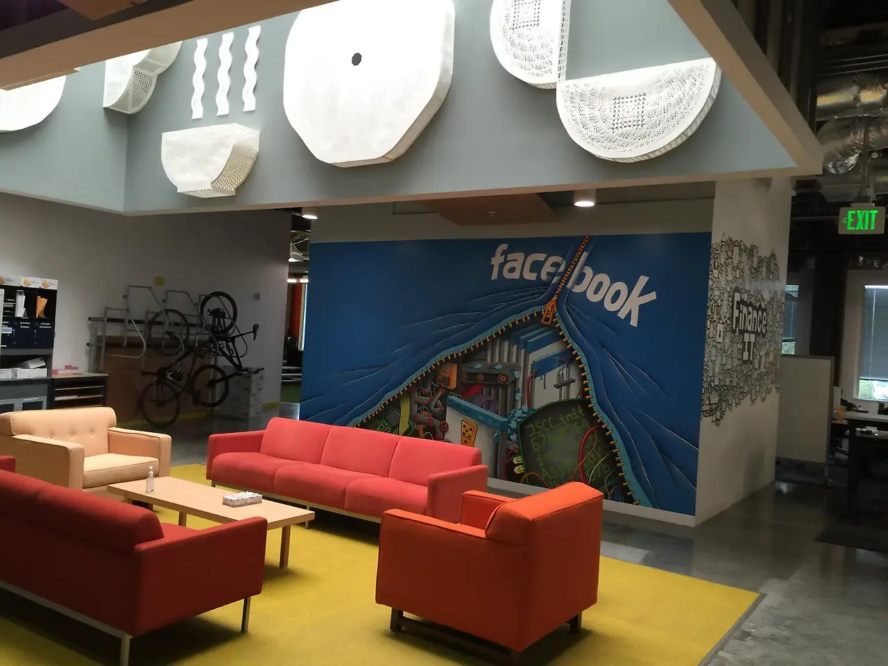 %ED%8E%98%EC%9D%B4%EC%8A%A4%EB%B6%81-5.jpg?zoom=1.25&amp;resize=700%2C525