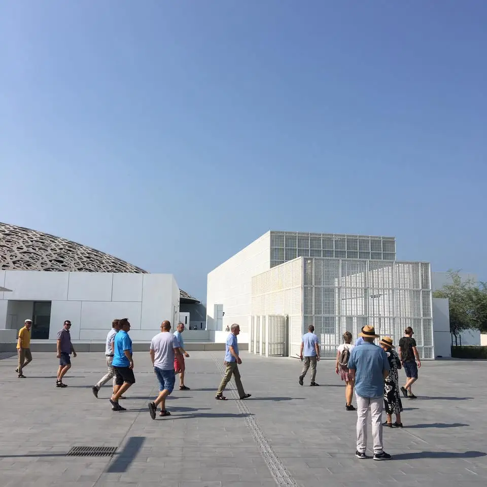 %EB%A3%A8%EB%B8%8C%EB%A5%B4%EC%95%84%EB%B6%80%EB%8B%A4%EB%B9%84-%EB%AE%A4%EC%A7%80%EC%97%84-19.jpg?zoom=1.25&amp;resize=700%2C700