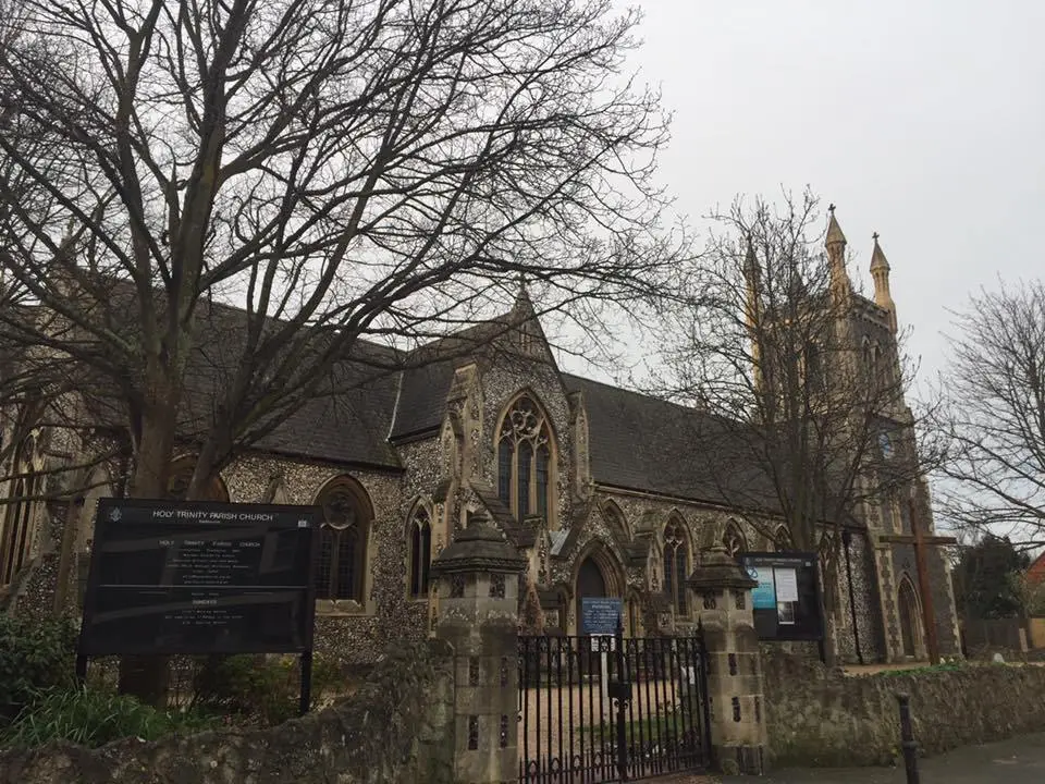 %EC%9D%B4%EC%8A%A4%ED%8A%B8%EB%B3%B8-%ED%92%8D%EA%B2%BD-2.jpg?zoom=1.25&amp;resize=700%2C525