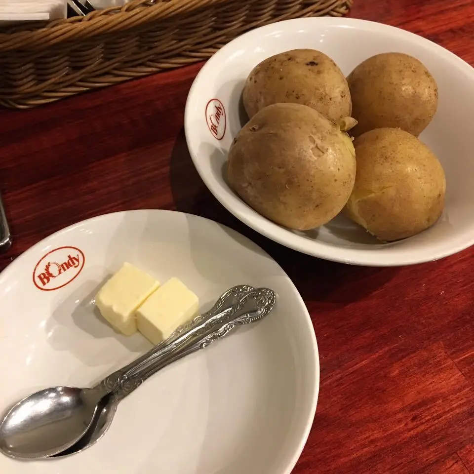 %EC%B9%B4%EB%A0%88.jpg?zoom=1.25&amp;w=700