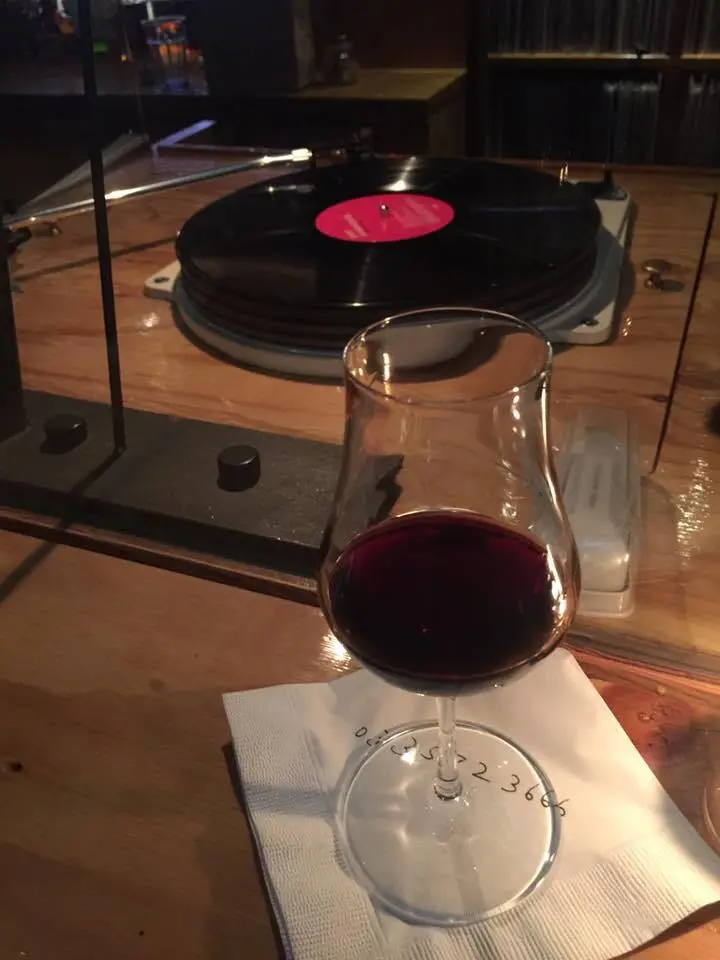 Ginza-Music-Bar-4.jpg?zoom=1.25&amp;resize=700%2C933