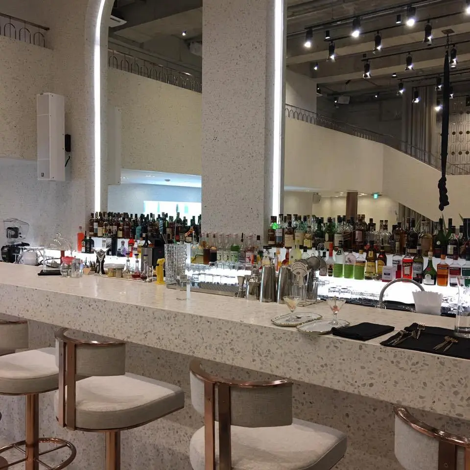 %EB%A0%88%EC%8A%A4%ED%86%A0%EB%9E%91-%EC%97%90%ED%83%80-9.jpg?zoom=1.25&amp;resize=700%2C700