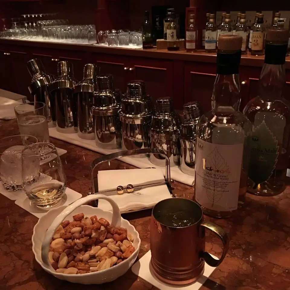 WindsorPoloBar.jpg?zoom=1.25&amp;w=700