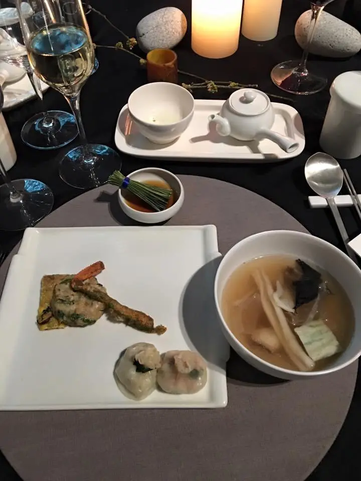 %EC%8A%A4%EC%B9%B4%EC%9D%B4%ED%8C%9C-6.jpg?zoom=1.25&amp;resize=700%2C933