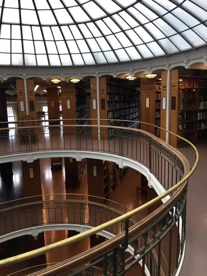 %EA%B5%AD%EB%A6%BD%EB%8F%84%EC%84%9C%EA%B4%80-5.jpg?zoom=1.25&amp;resize=700%2C933