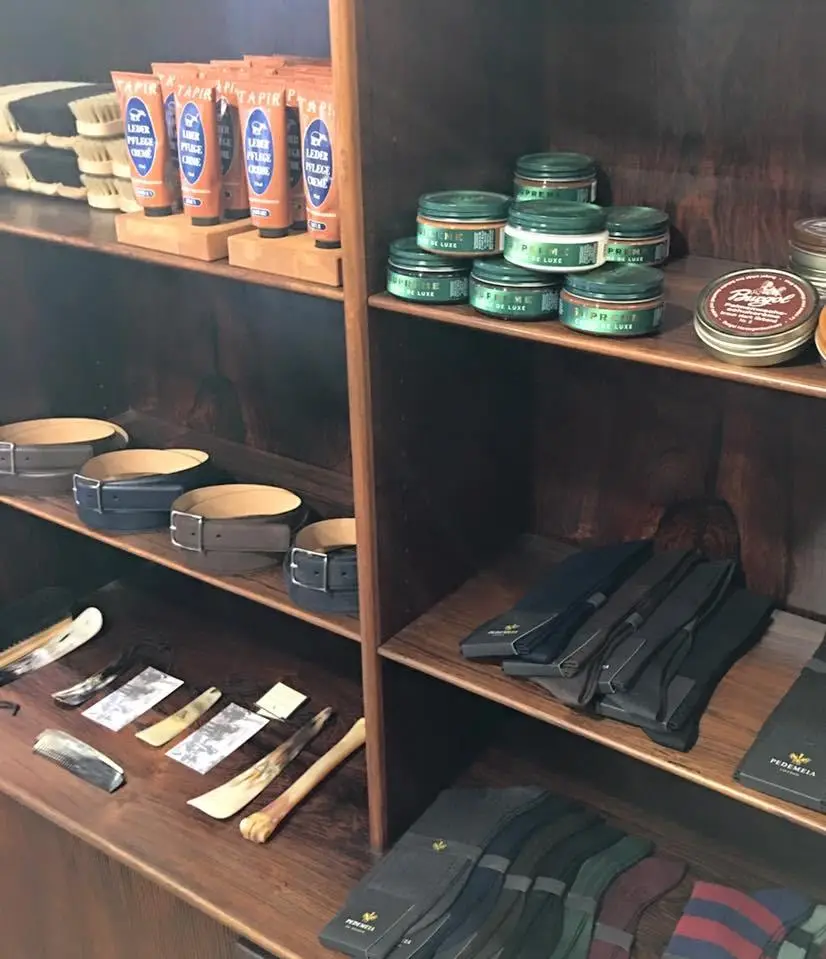 %ED%8C%94%EB%9F%AC%EB%B0%94%EB%B2%84%EC%88%8D-4.jpg?zoom=1.25&amp;resize=700%2C813