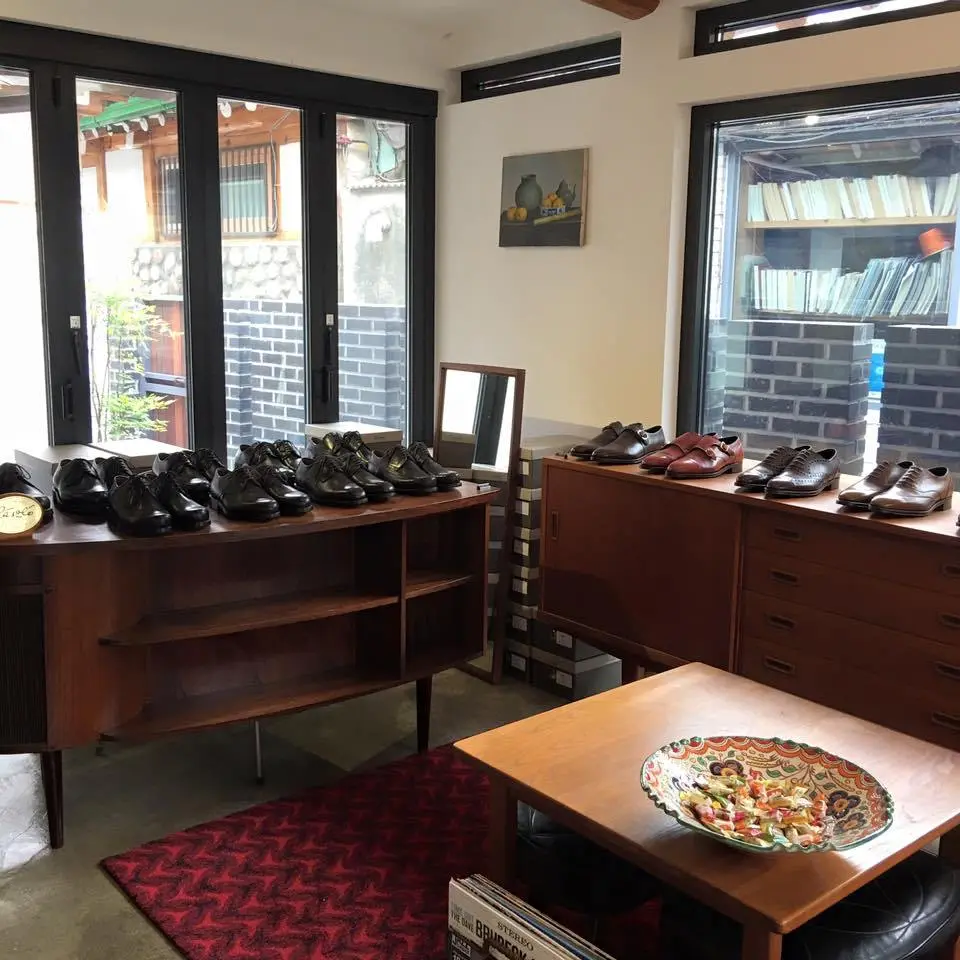 %ED%8C%94%EB%9F%AC%EB%B0%94%EB%B2%84%EC%88%8D.jpg?zoom=1.25&amp;w=700