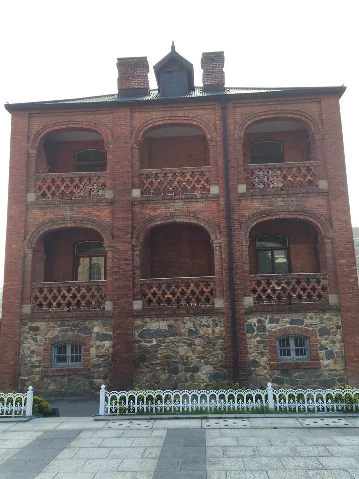 %EC%A0%84%EB%8F%99%EC%84%B1%EB%8B%B9-4.jpg?zoom=1.25&amp;resize=700%2C933