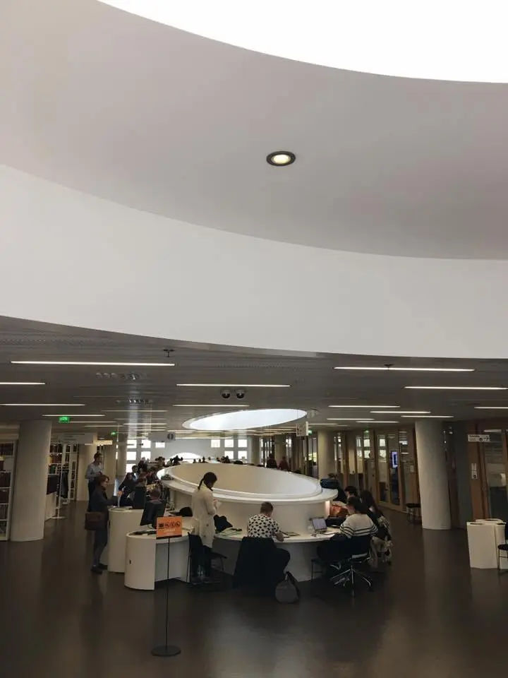 %ED%97%AC%EC%8B%B1%ED%82%A4%EB%8C%80%ED%95%99-2.jpg?zoom=1.25&amp;resize=700%2C933