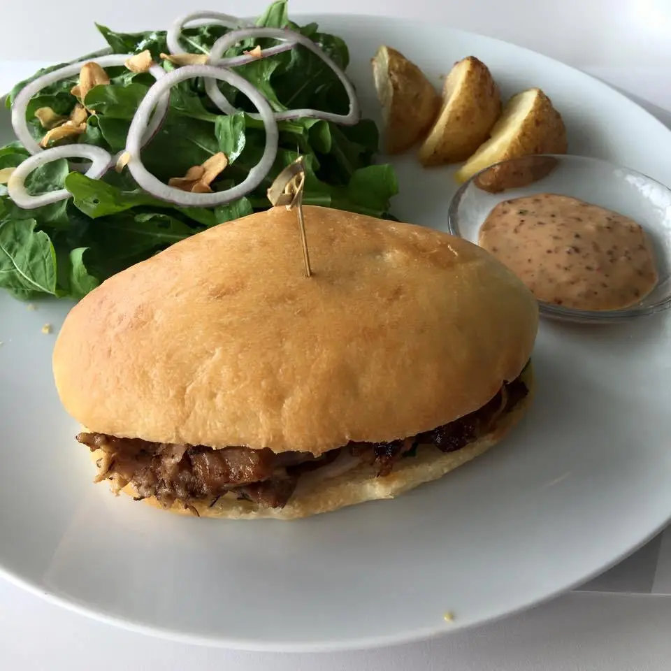 PKM-%EA%B0%A4%EB%9F%AC%EB%A6%AC-%EC%B9%B4%ED%8E%98-3.jpg?zoom=1.25&amp;resize=700%2C700