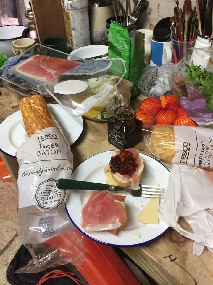 %EB%8B%89-%EC%9B%B9%EA%B3%BC-%ED%97%9B%EA%B0%84%EC%97%90%EC%84%9C-%EB%B3%B4%EB%82%B8-%EC%9D%B4%ED%8B%80-5.jpg?zoom=1.25&amp;resize=700%2C933