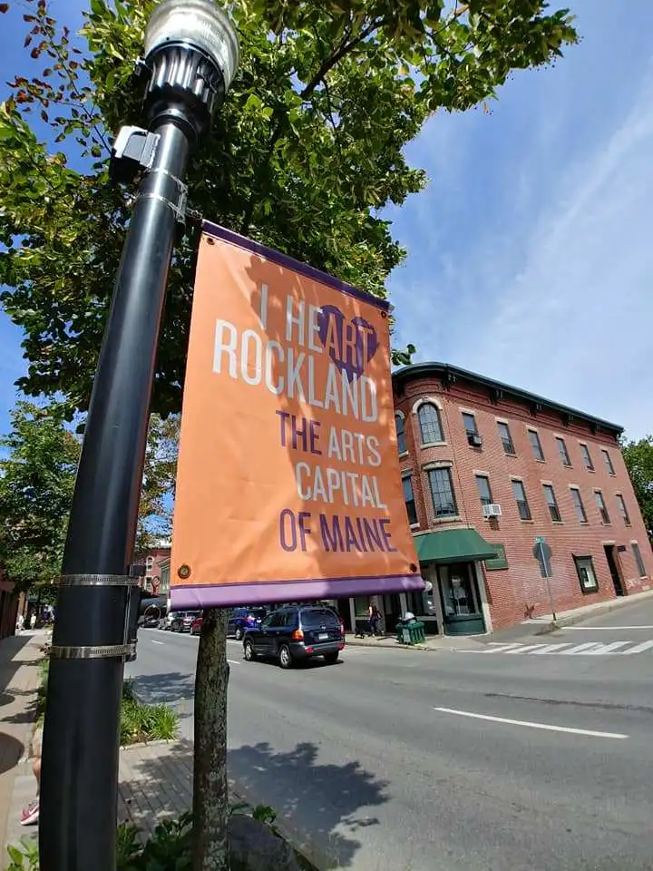 %ED%8C%90%EC%8A%A4%EC%9B%8C%EC%8A%A4-%EC%95%84%ED%8A%B8-%EB%AE%A4%EC%A7%80%EC%97%84-15.jpg?zoom=1.25&amp;resize=700%2C933