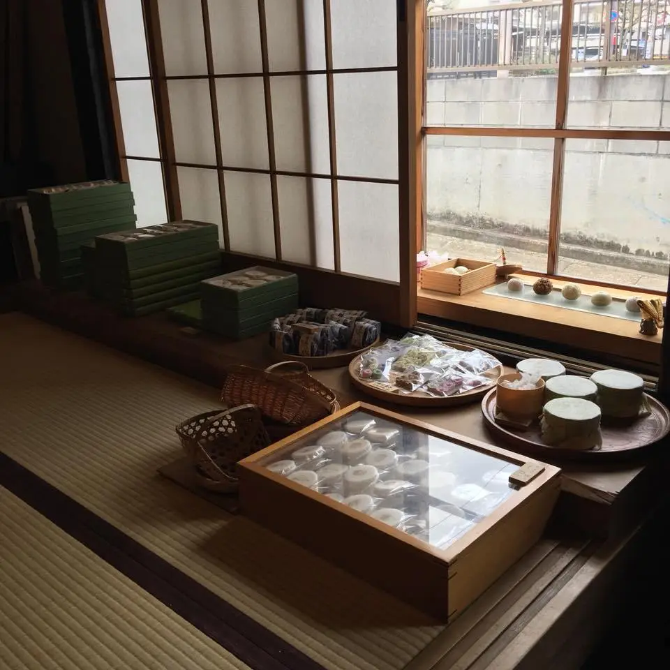 %ED%99%94%EA%B3%BC%EC%9E%90%EC%9D%98-%EC%83%88%EB%A1%9C%EC%9A%B4-%EA%B0%95%EC%9E%90-%EC%B9%B4%EC%8B%9C%EC%95%BC-8.jpg?zoom=1.25&amp;resize=700%2C700