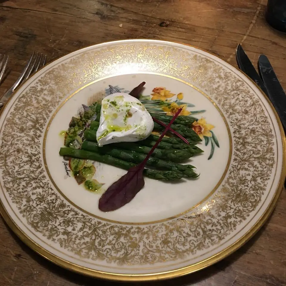 the-Pig%E2%80%99%EC%9D%98-%EC%82%BC%EC%8B%9C%EC%84%B8%EB%81%BC-3.jpg?zoom=1.25&amp;resize=700%2C700